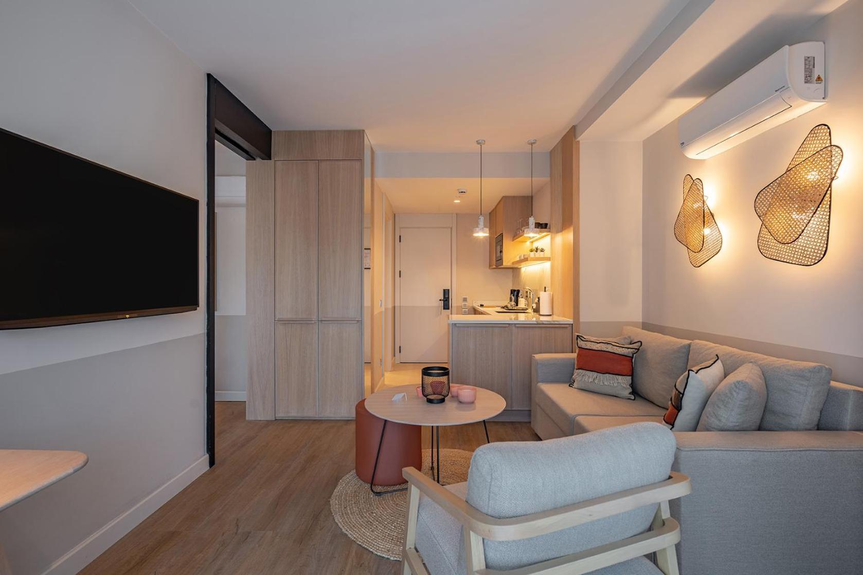 Oli Hotel And Suites Анталия Екстериор снимка